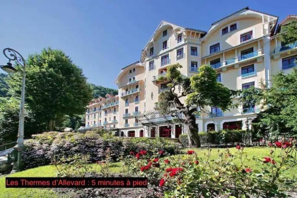 Location Appartement T2 38 M2 2 Chambres Allevard Esterno foto